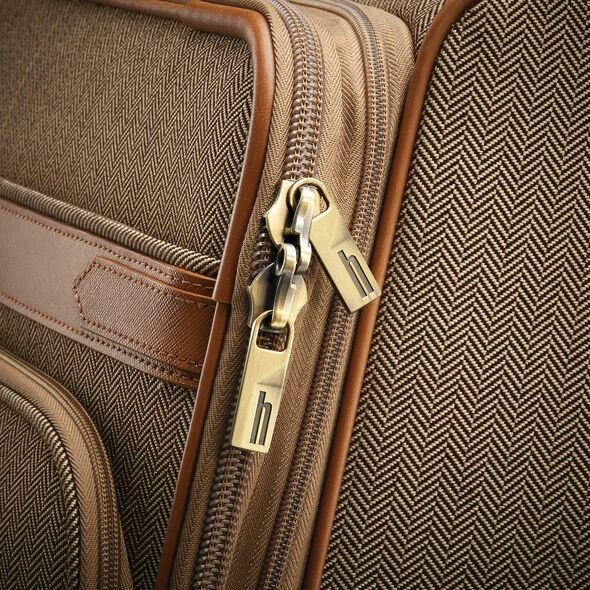 Hartmann Herringbone Deluxe Extended Exp Journey Spinner 10 Hartmann Herringbone Deluxe Extended Exp Journey Spinner - Image 8