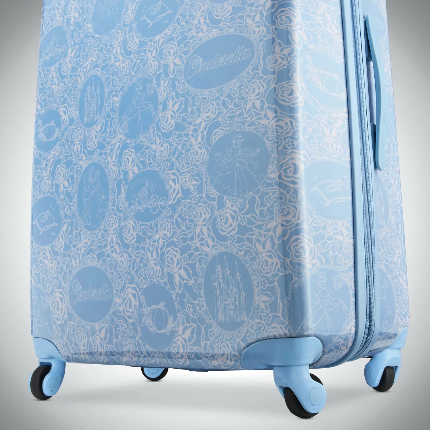 American Tourister Disney Cinderella 20" Spinner 8 American Tourister Disney Cinderella 20" Spinner - Image 6