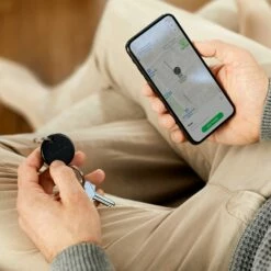 Chipolo ONE Bluetooth Item Tracker