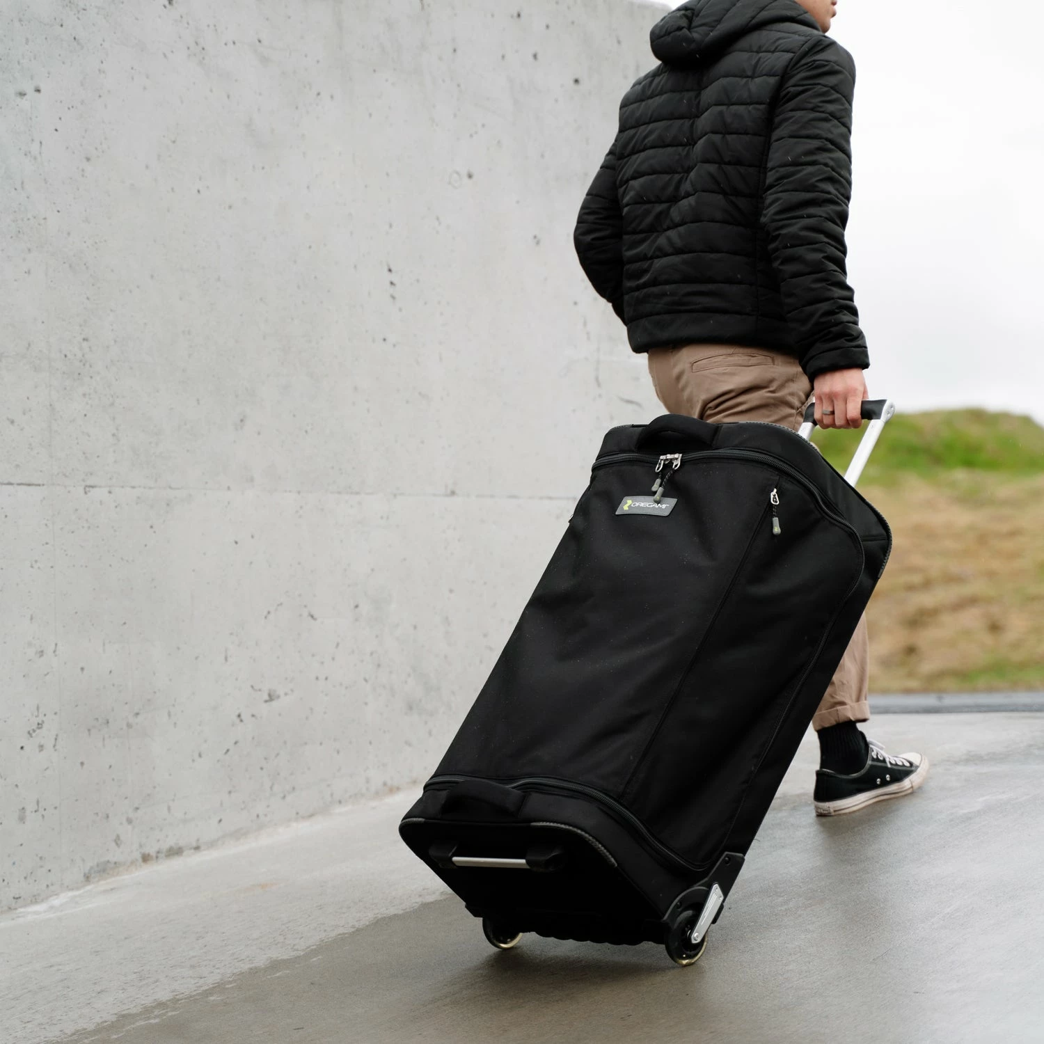 Oregami Rolling Duffle Suitcase With Fold-Out Organizers 4 Oregami Rolling Duffle Suitcase With Fold-Out Organizers - Image 2