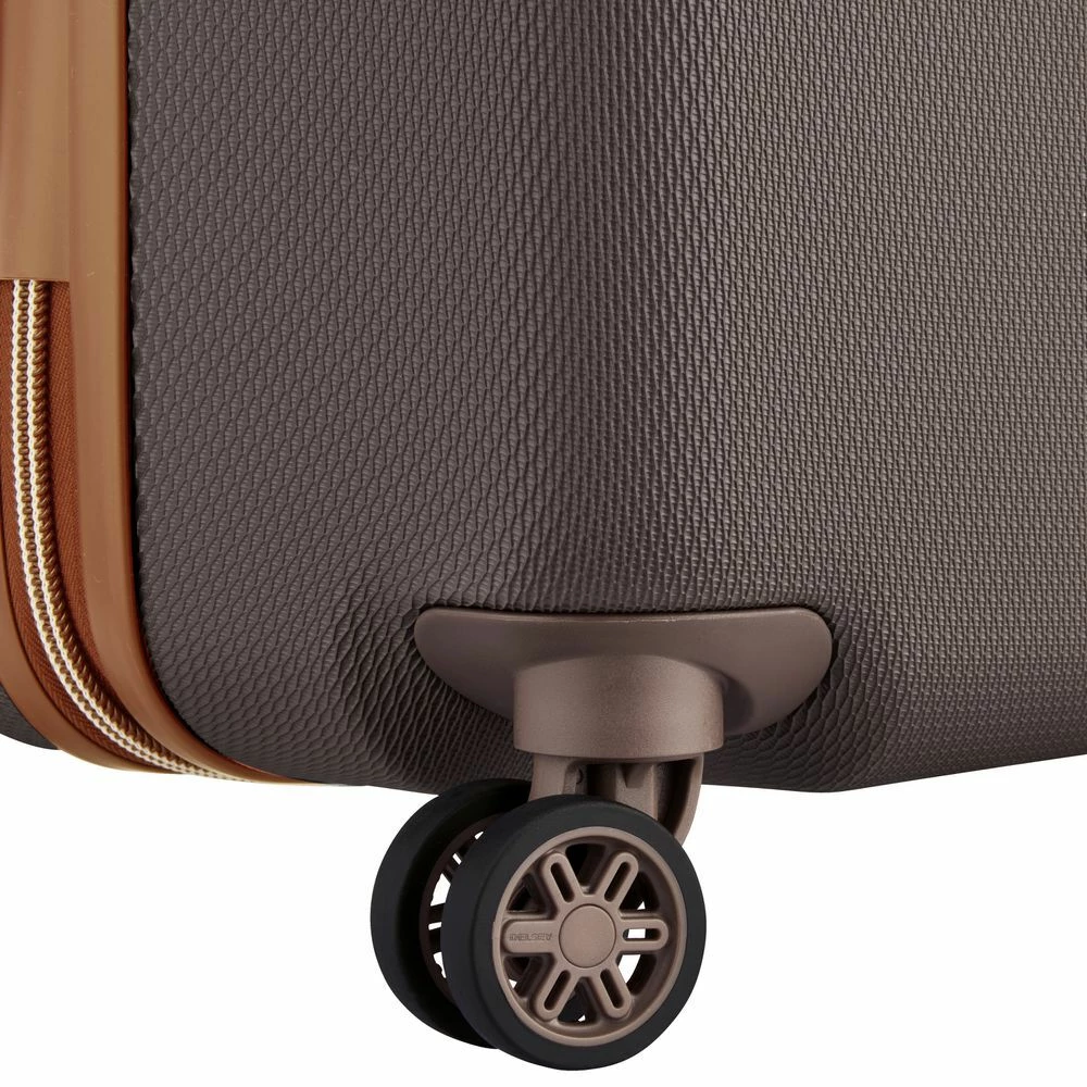 Delsey Chatelet Air 24" Spinner 5 Delsey Chatelet Air 24" Spinner - Image 3